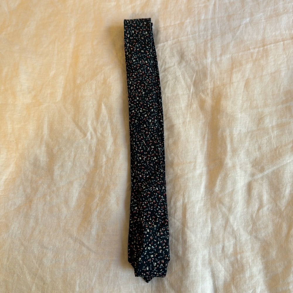 Connor Floral Print Skinny Tie